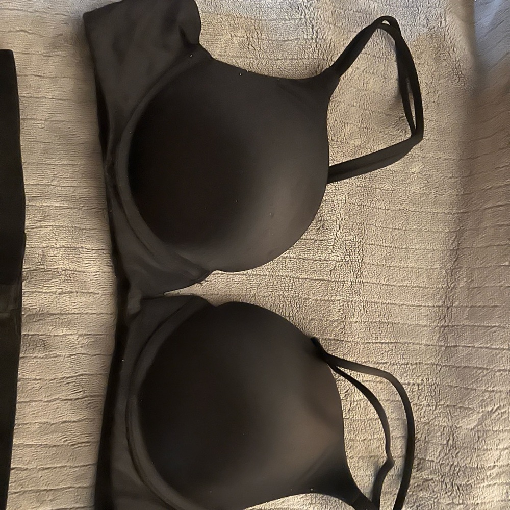 Black Bra with Straps